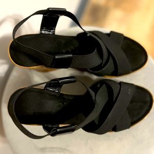 Italian Shoemakers Wedge Sandals size 7